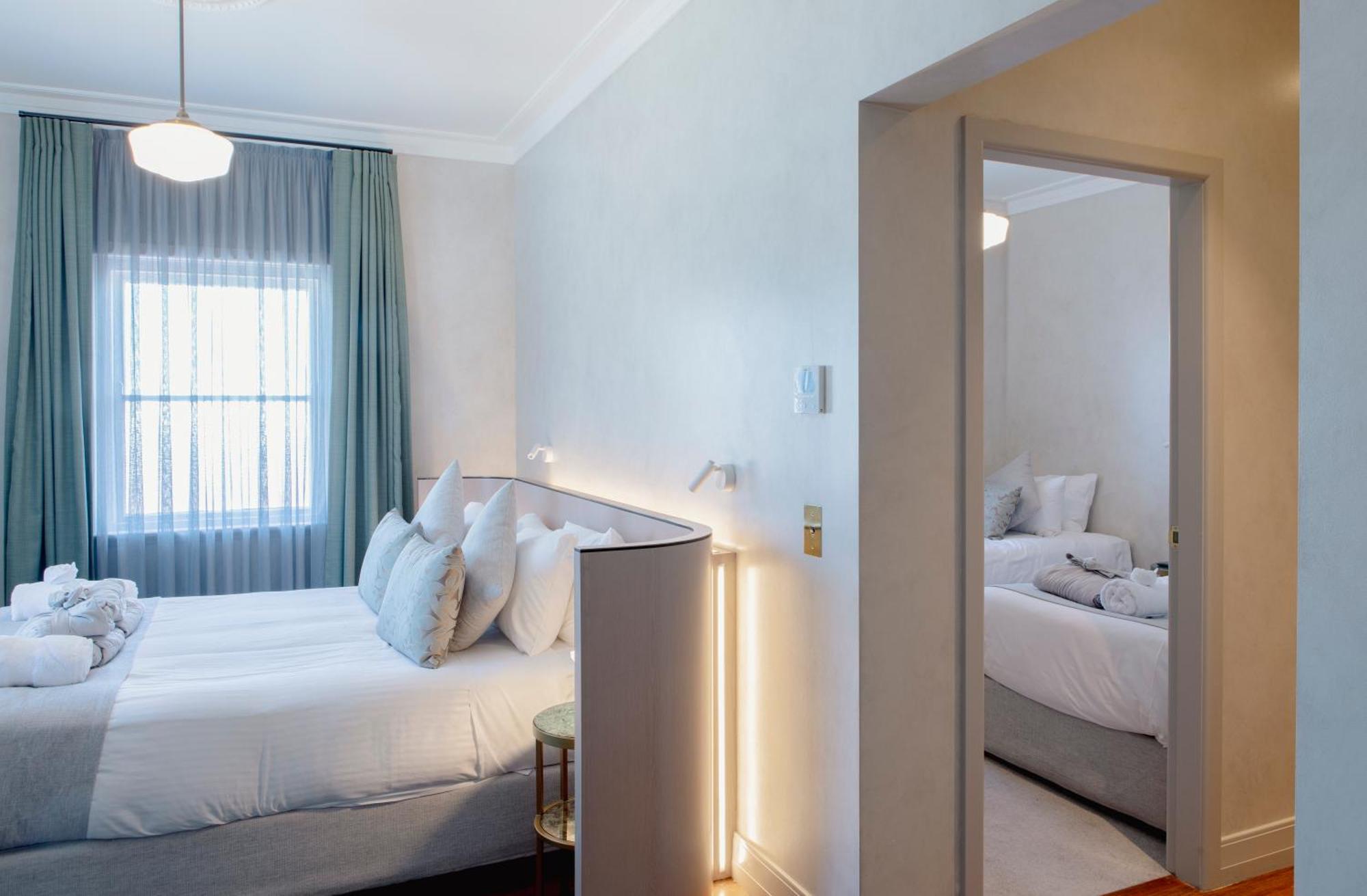 Tattersalls Hotel Армидейл Екстериор снимка