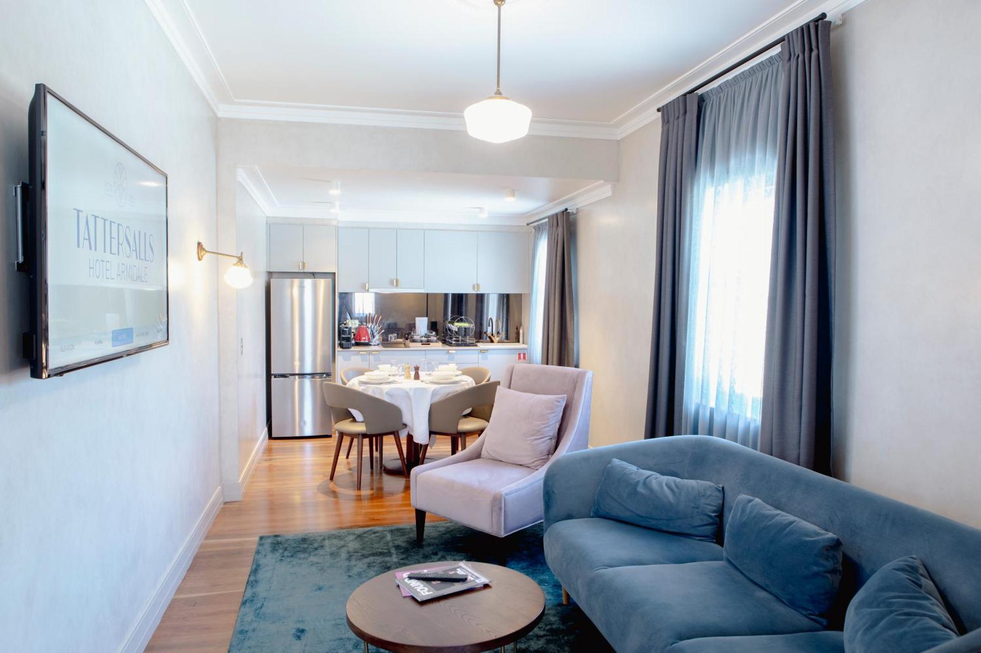 Tattersalls Hotel Армидейл Екстериор снимка