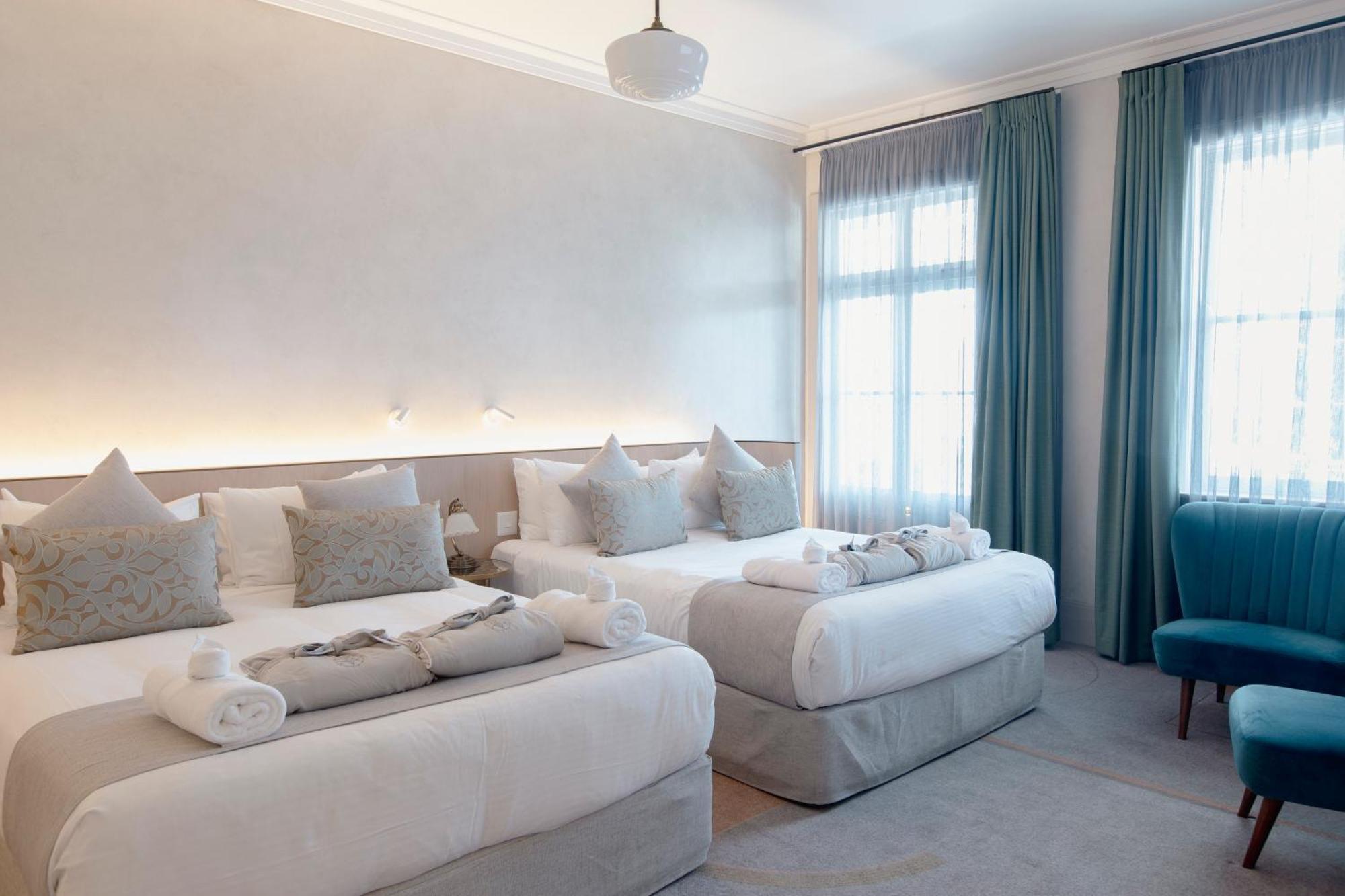 Tattersalls Hotel Армидейл Екстериор снимка